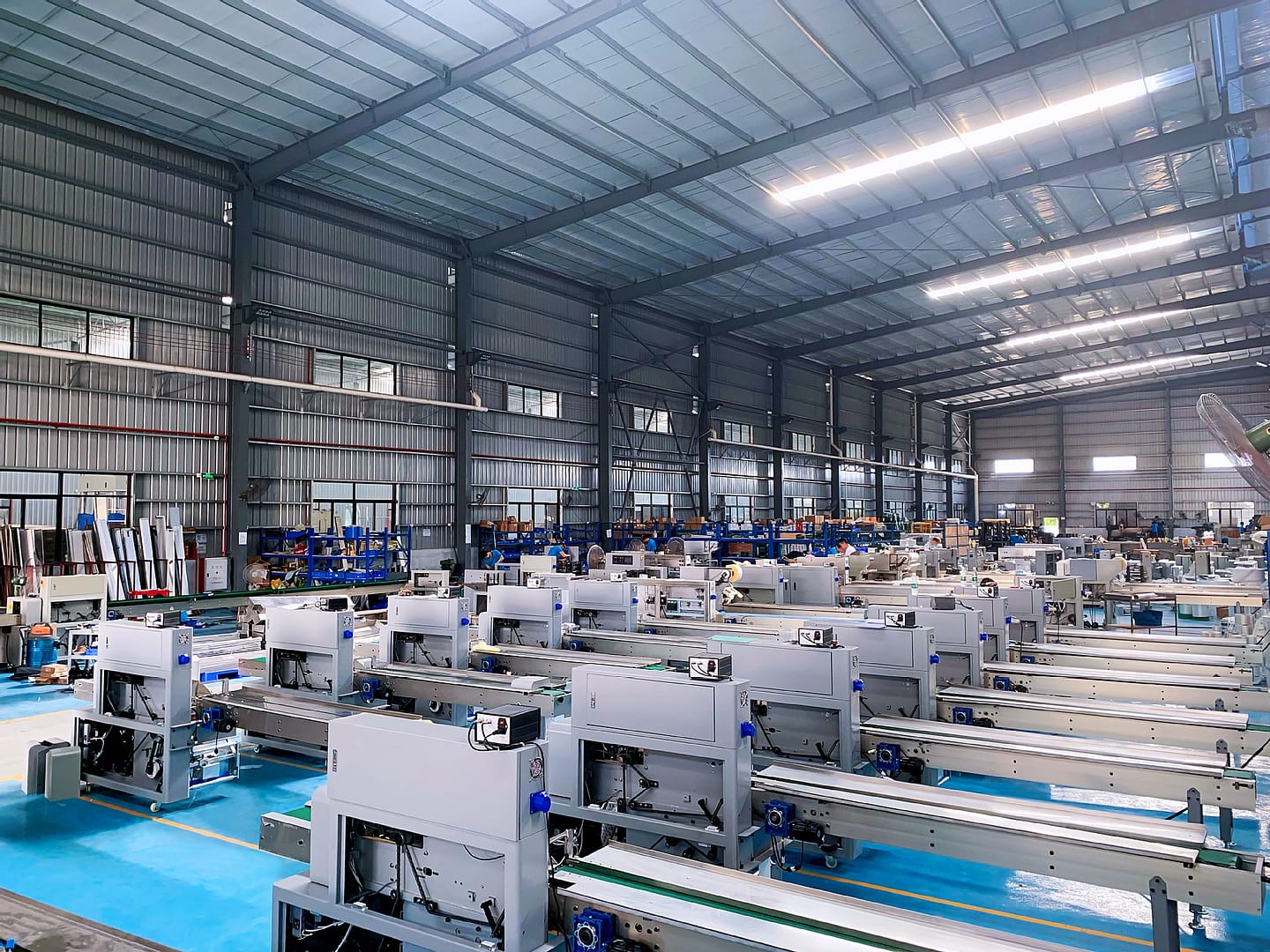 Why Food Manufacturers Are Upgrading from Conventional Packaging to Automated Vacuum Packaging Lines Why Food Manufacturers Are Upgrading from Conventional Packaging to Automated Vacuum Packaging Lines